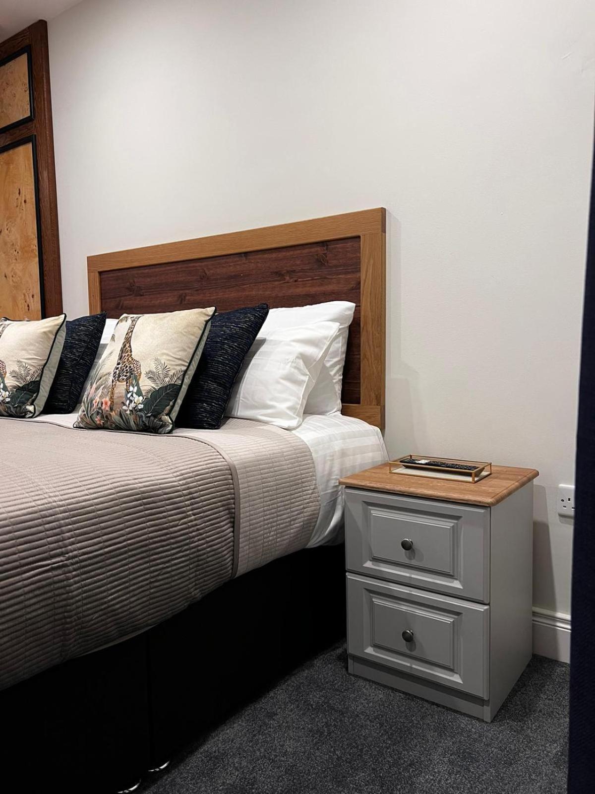 53 Luxury Accommodation Maynooth Exterior photo